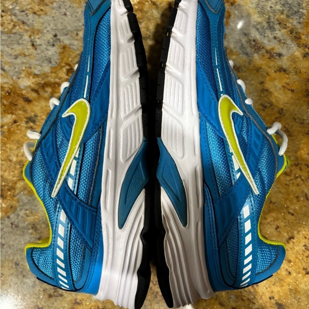 Nike Initiator size 8 - Picture 8 of 9
